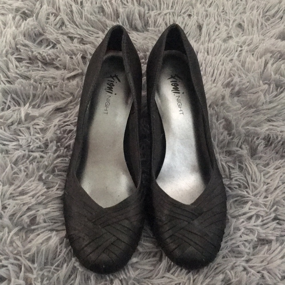 Fioni Night Black Heels